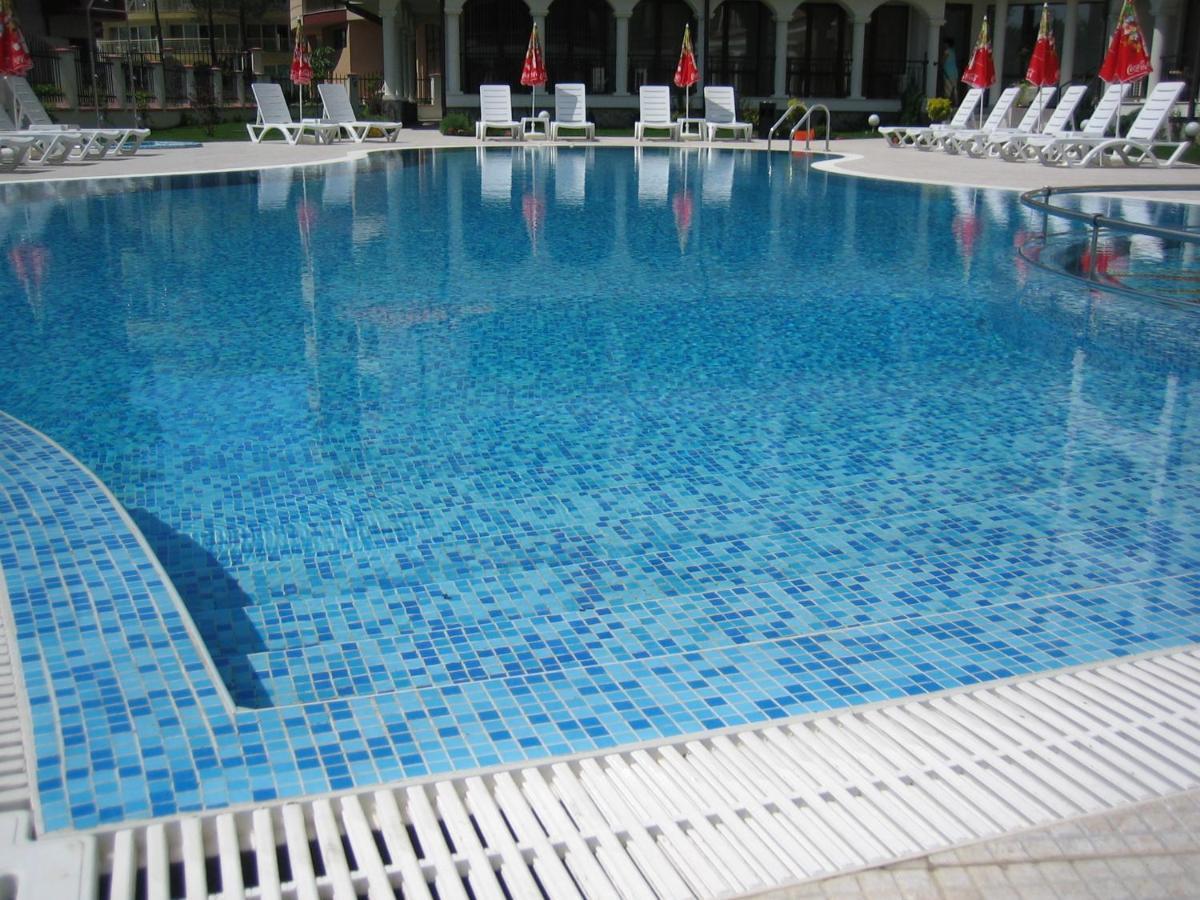 Chateau Del Mar Holiday Apartments Sunny Beach Exterior foto