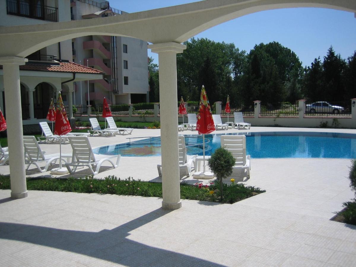 Chateau Del Mar Holiday Apartments Sunny Beach Exterior foto
