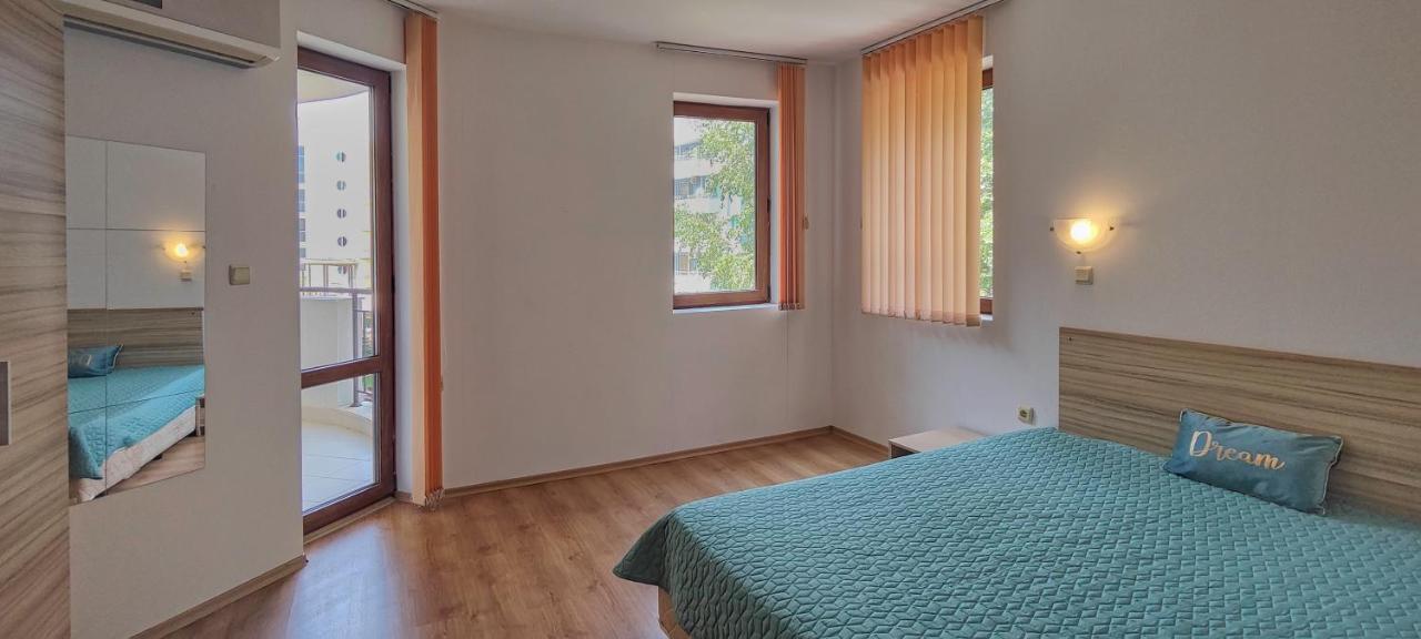 Chateau Del Mar Holiday Apartments Sunny Beach Exterior foto
