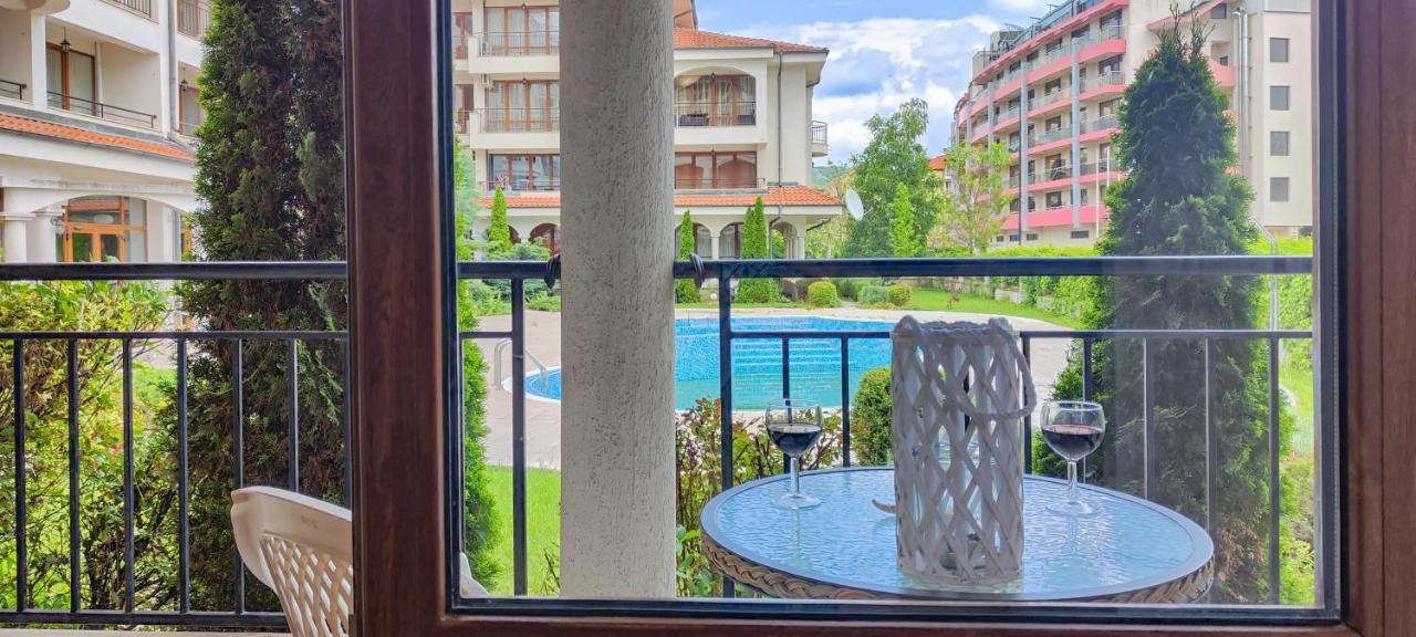 Chateau Del Mar Holiday Apartments Sunny Beach Exterior foto