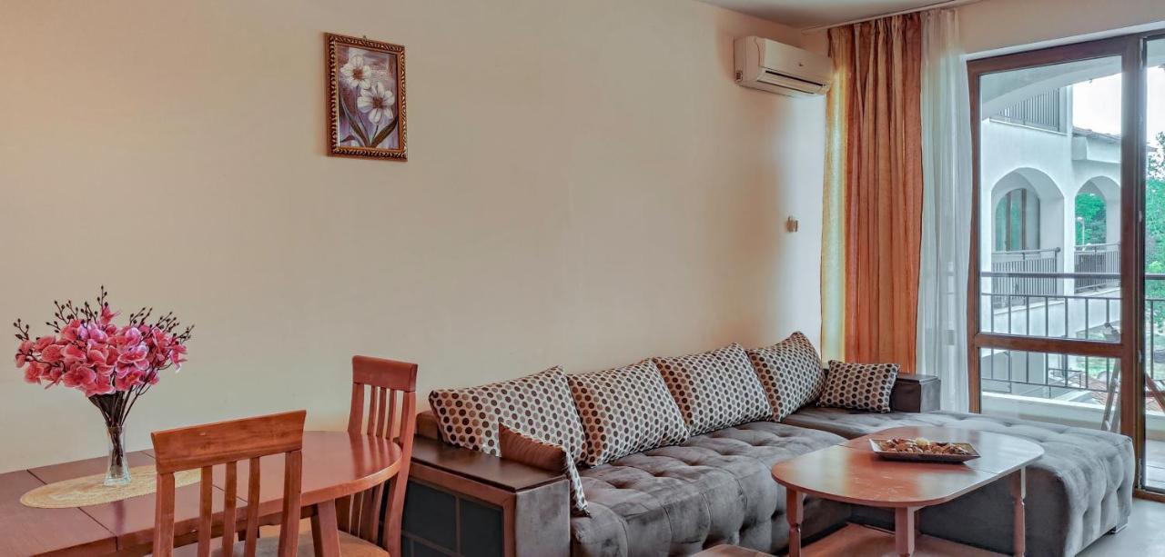 Chateau Del Mar Holiday Apartments Sunny Beach Exterior foto
