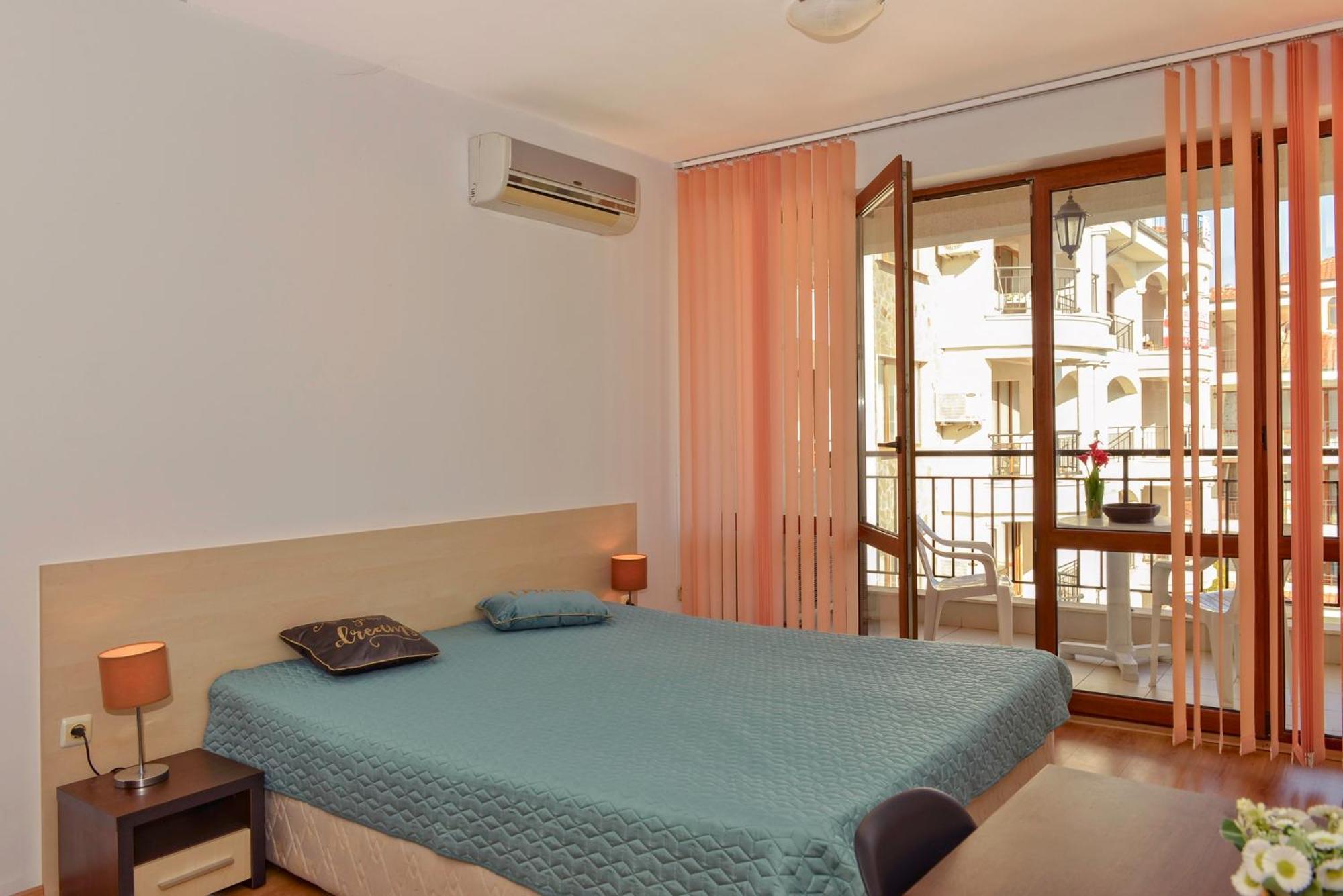 Chateau Del Mar Holiday Apartments Sunny Beach Exterior foto